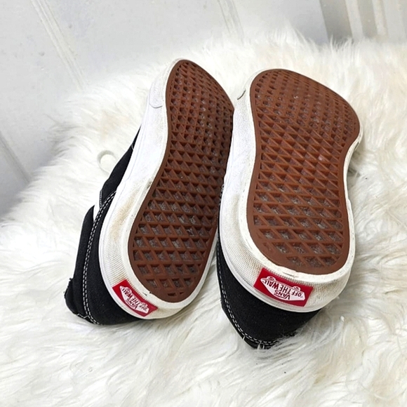 Van's Seldan Black Slip On Sneakers Size 10 - Picture 4 of 7